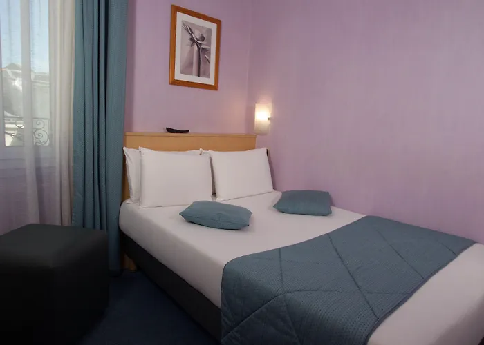 كونتيننتال 3*