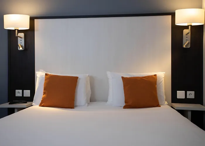 كونتيننتال 3* أنجير